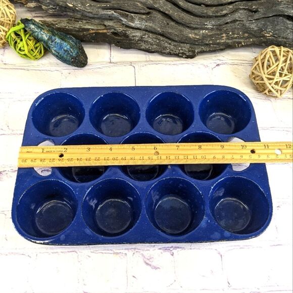 VINTAGE Wagner Griswold Blue Porcelain Cast Iron Popover Cupcake Muffin Pan - Picture 5 of 9